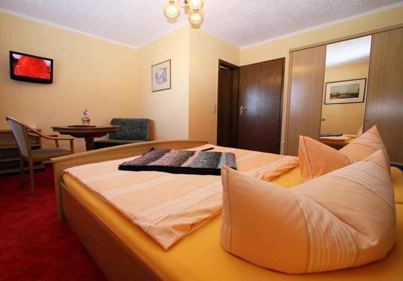 Familienhotel Zur Linde Panschwitz-Kuckau 객실 사진