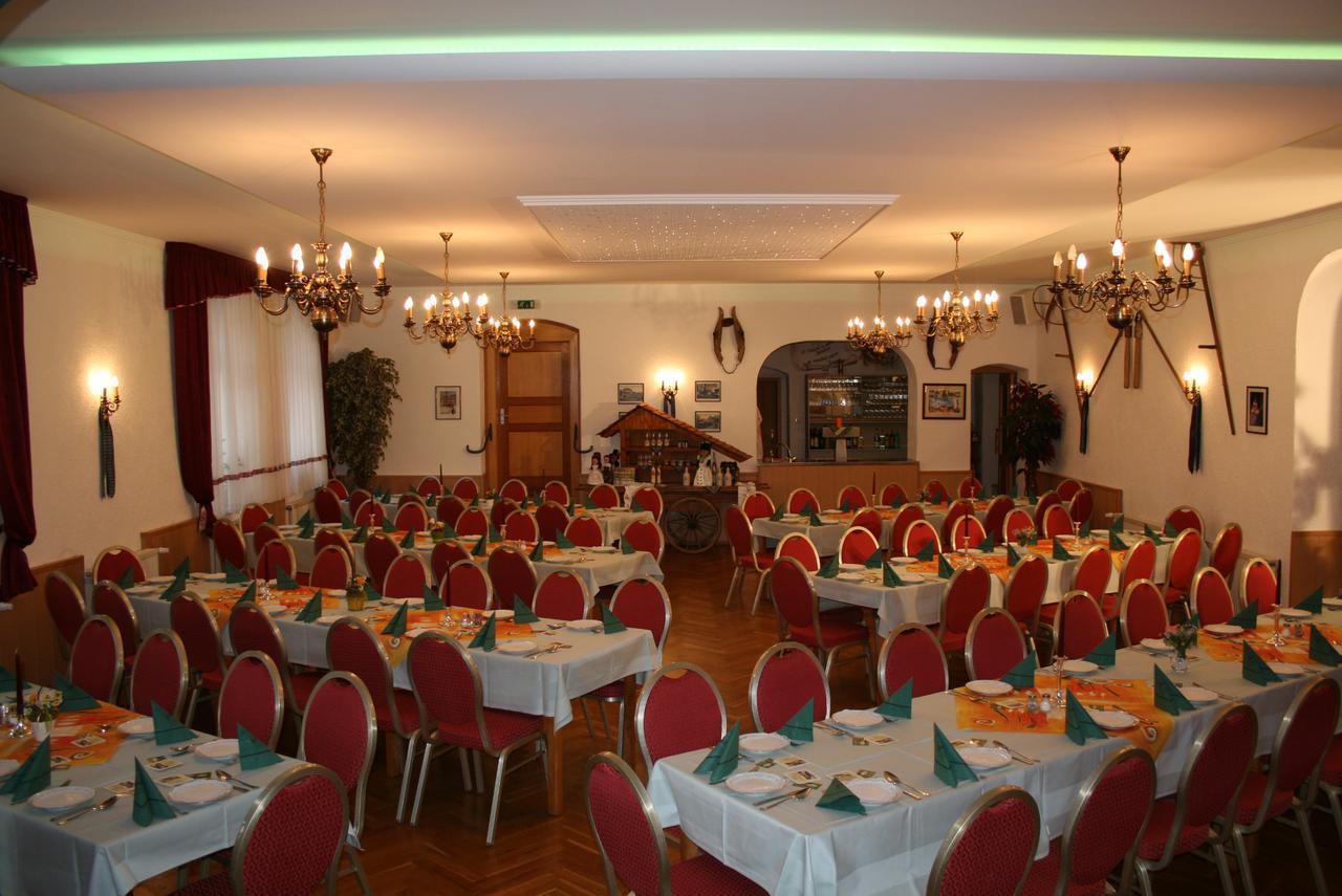 Familienhotel Zur Linde Panschwitz-Kuckau 외부 사진